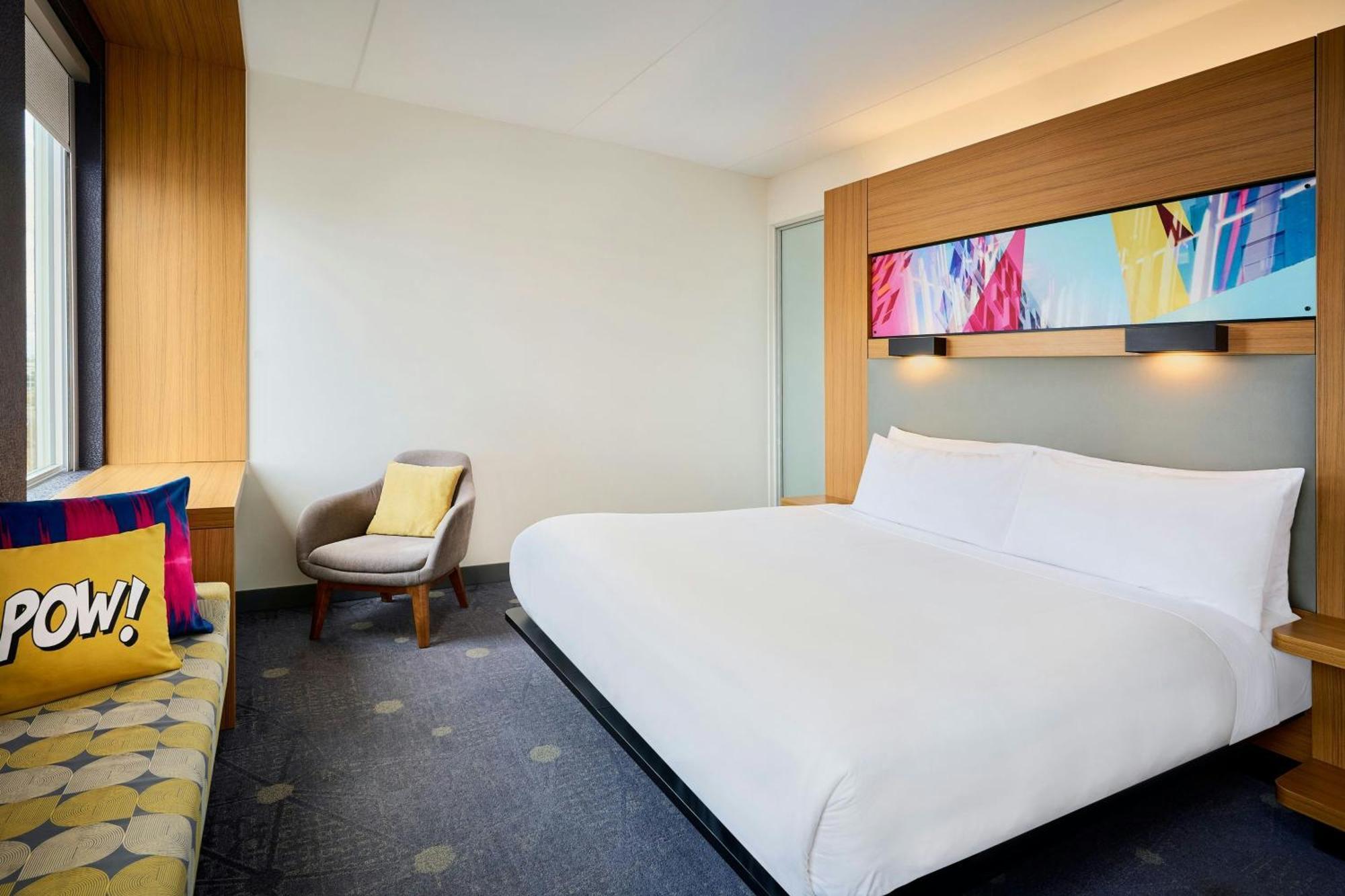 Aloft Vaughan Mills Экстерьер фото