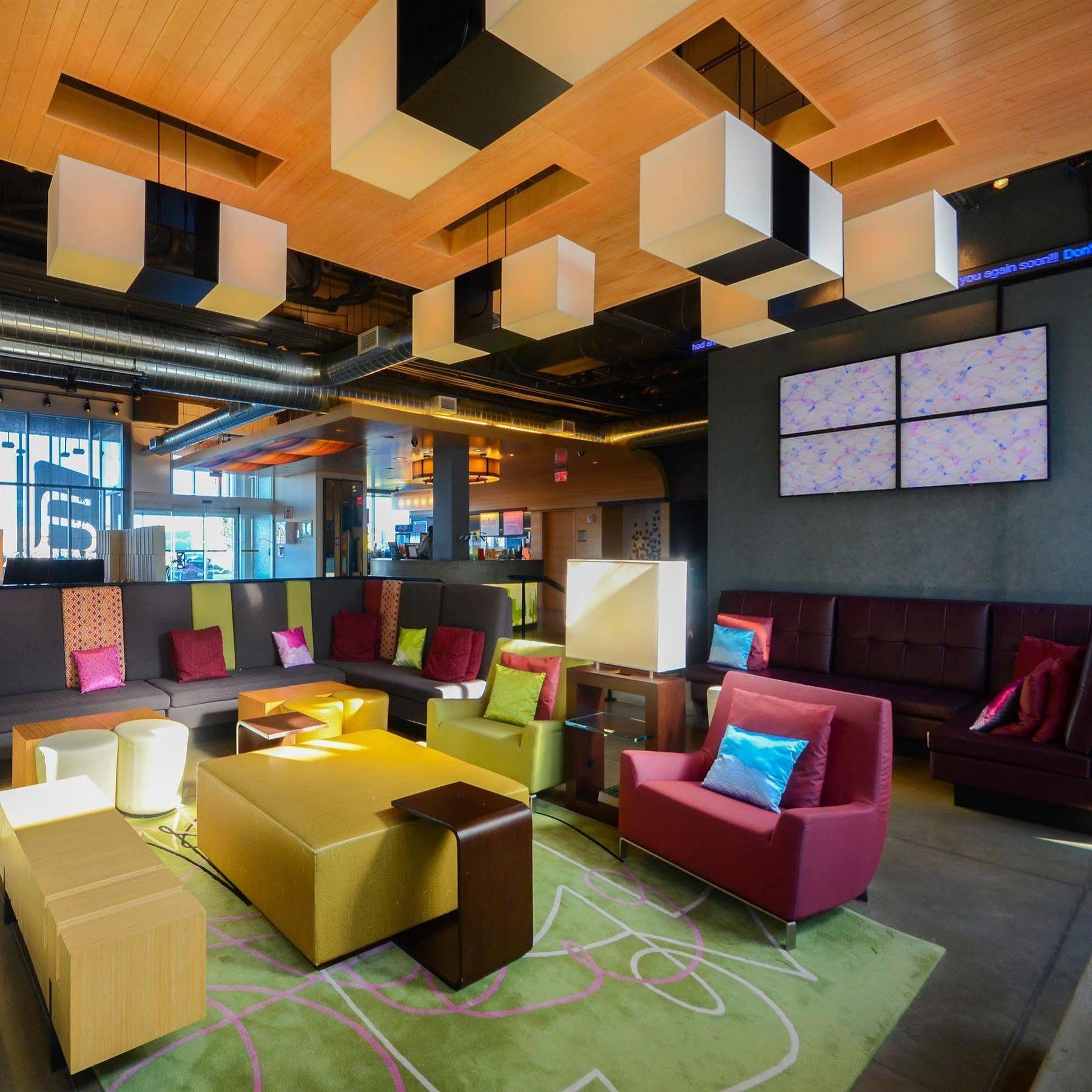 Aloft Vaughan Mills Экстерьер фото